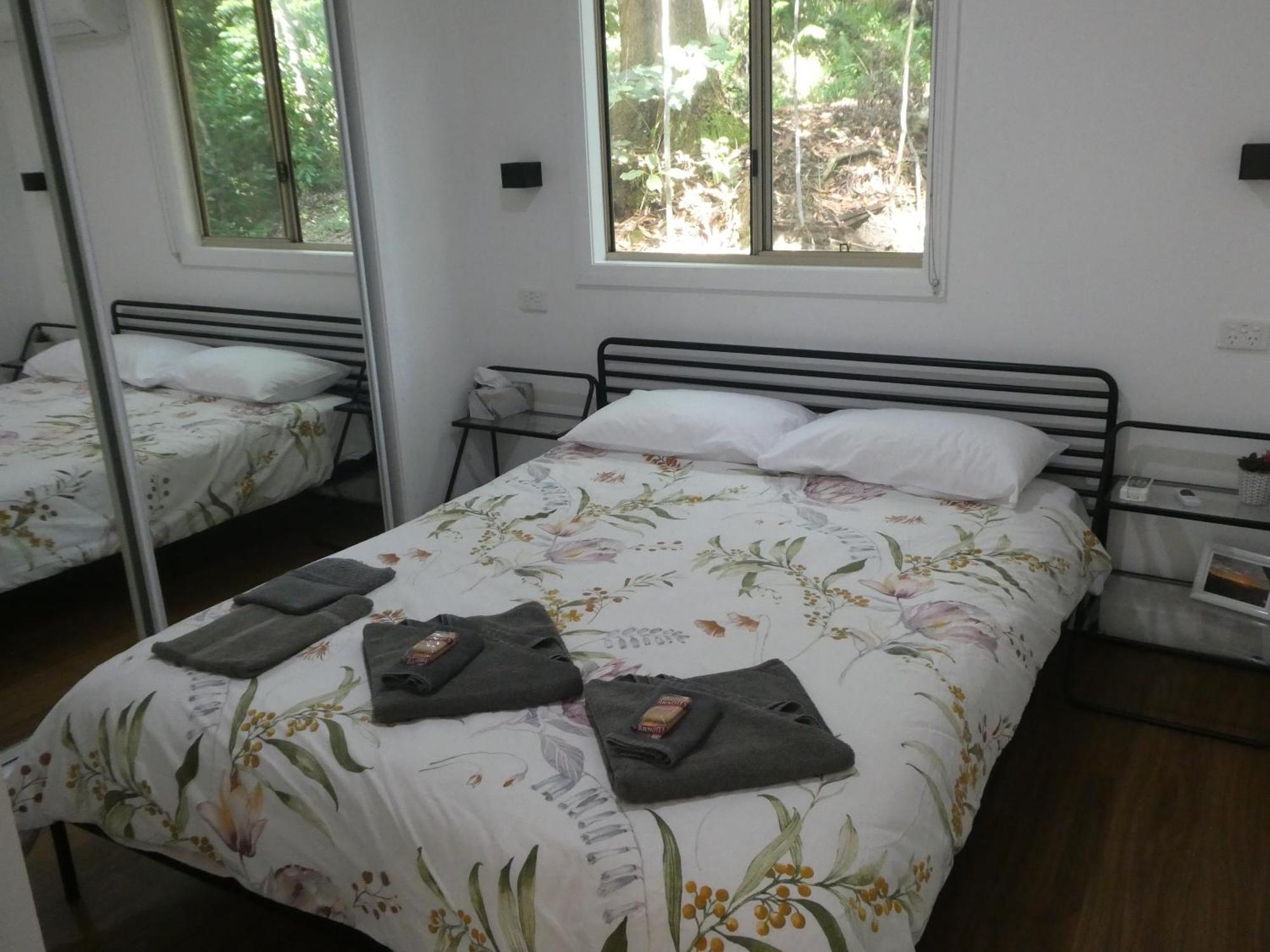 Aparthotel Vista Hinchinbrook Cardwell Esterno foto