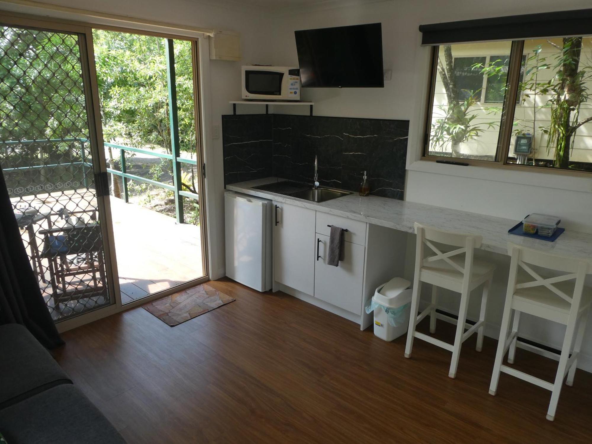 Aparthotel Vista Hinchinbrook Cardwell Esterno foto