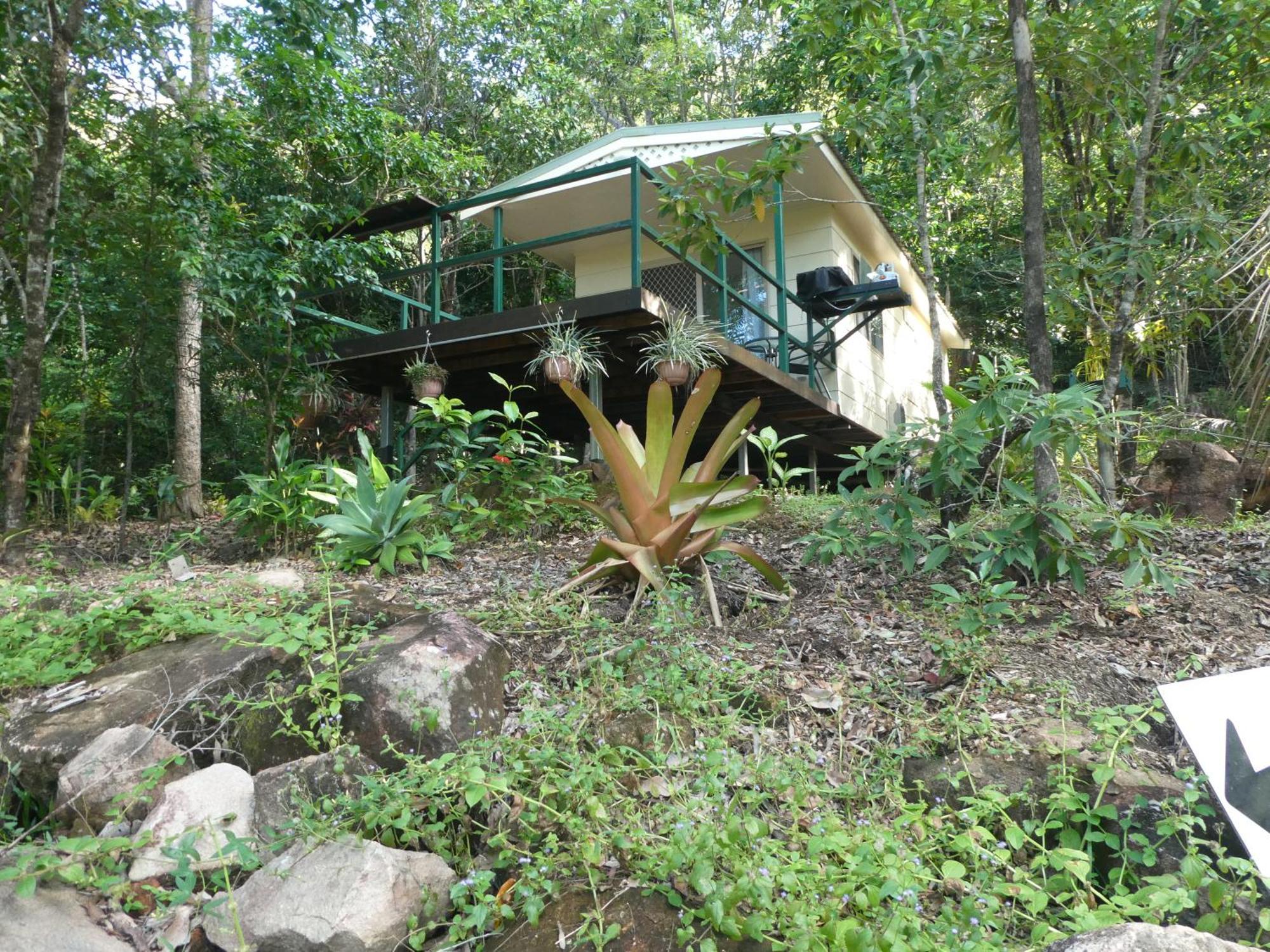 Aparthotel Vista Hinchinbrook Cardwell Esterno foto