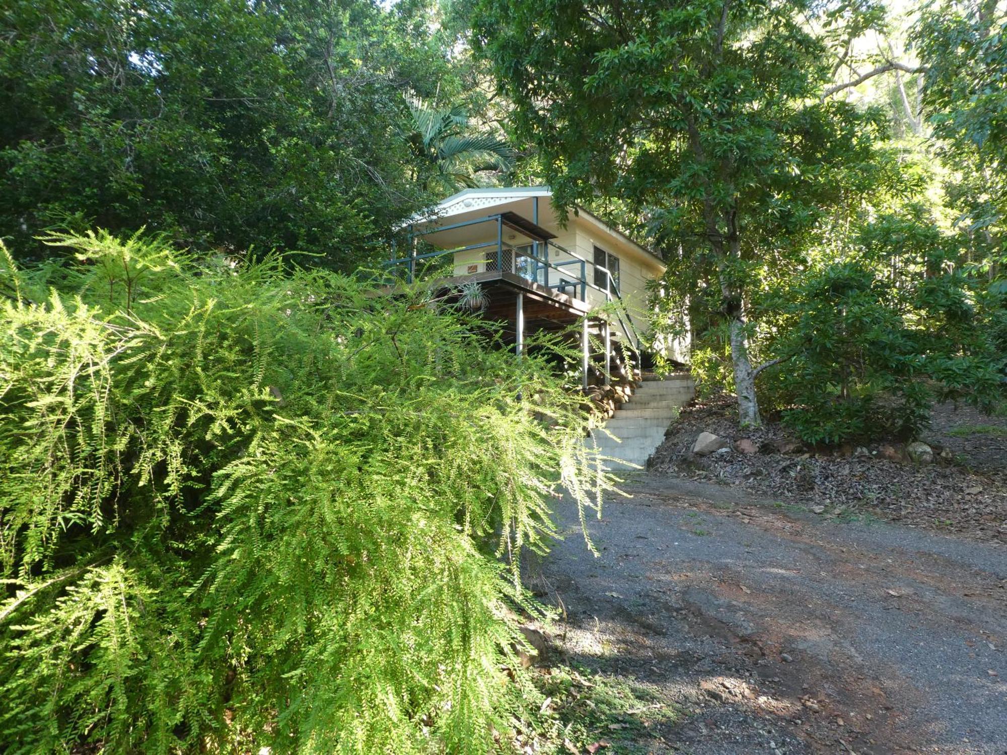 Aparthotel Vista Hinchinbrook Cardwell Esterno foto
